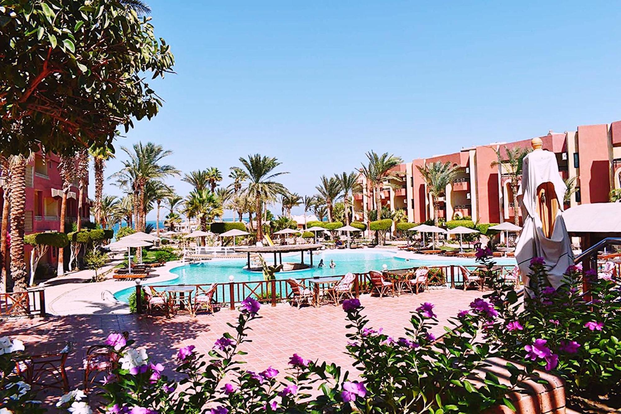 El Geisum Beach Hotel Hurghada Exteriör bild