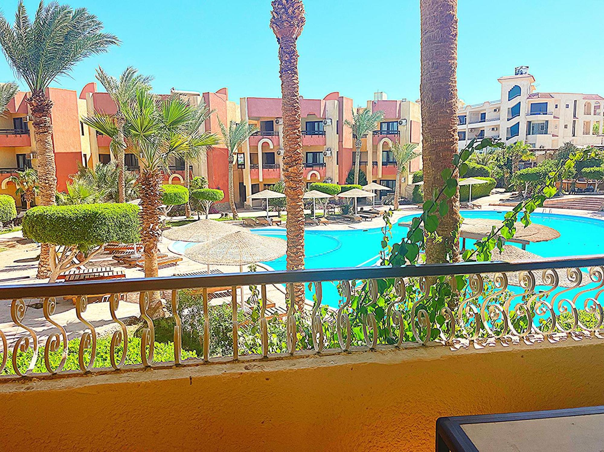 El Geisum Beach Hotel Hurghada Exteriör bild